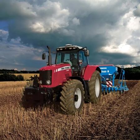 Maskinemalje til traktor