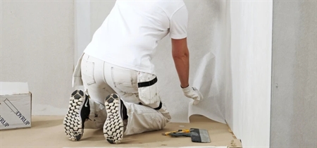 Billede af 9 tips til hvordan du selv sætter glasfilt og glasvæv op på vægge og lofter